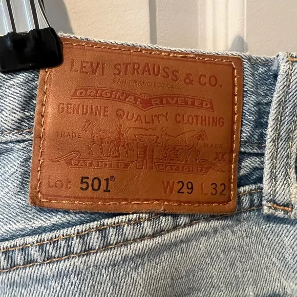 Levis Jeans 501s W29 L32 - Picture 11 of 11